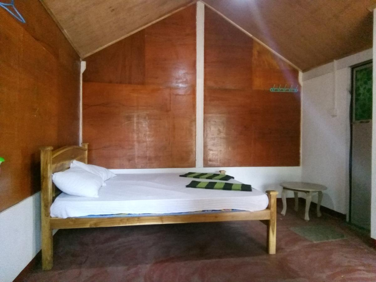 Hotel Sea Shadow Trincomalee Exterior photo
